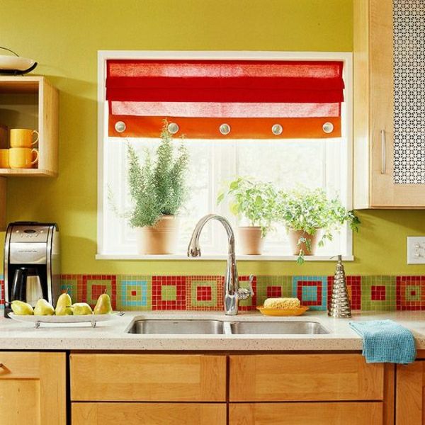 Tile lakk og fliser farger kjøkkenvaske kjøkken speil med fargerike fliser
