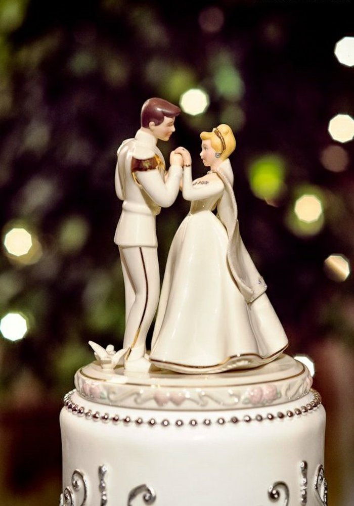 Pelenė ir vestuvių tortą siluetai, sutuoktinių princas-iš