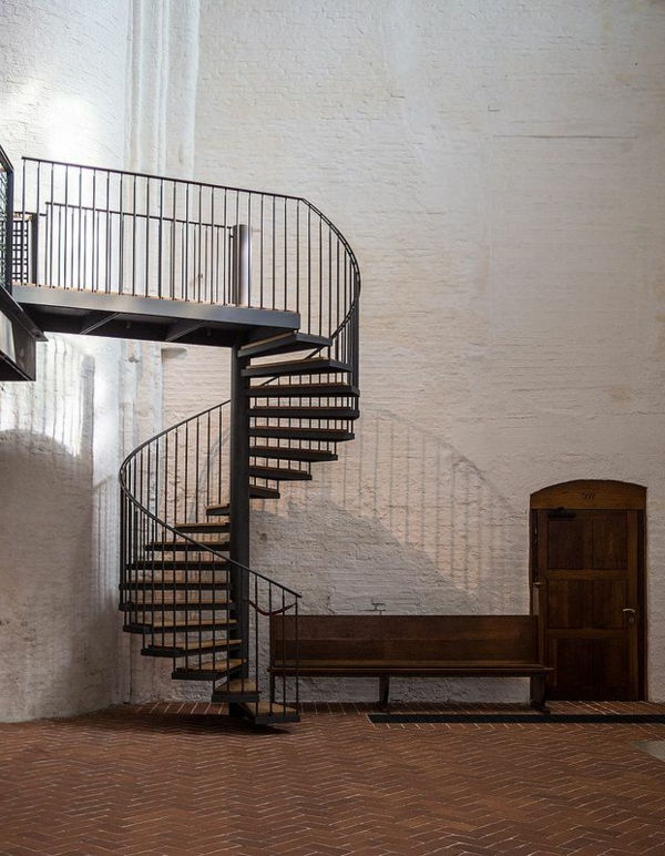 Notranje oblikovanje ideje - spiralno stopnišče-z-izvirno zasnovo