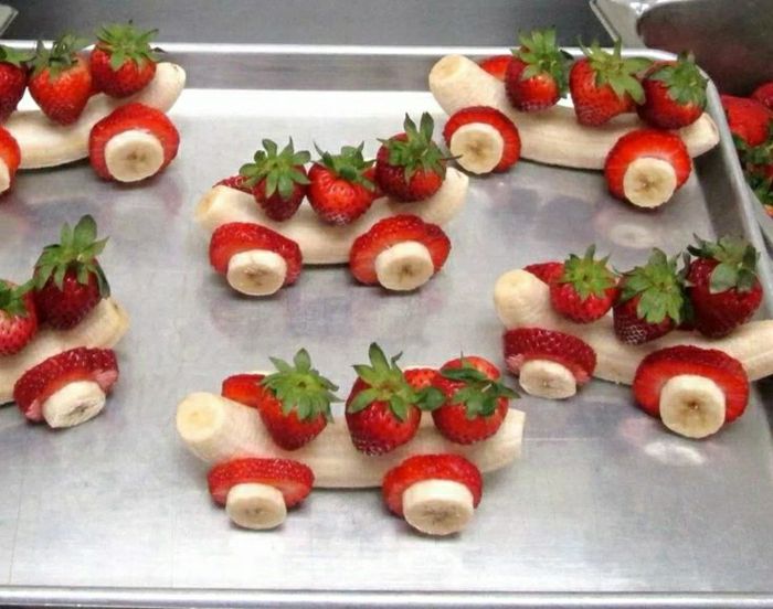 Crianças aniversário ideia alimentos Transporte de banana-morango-criativo