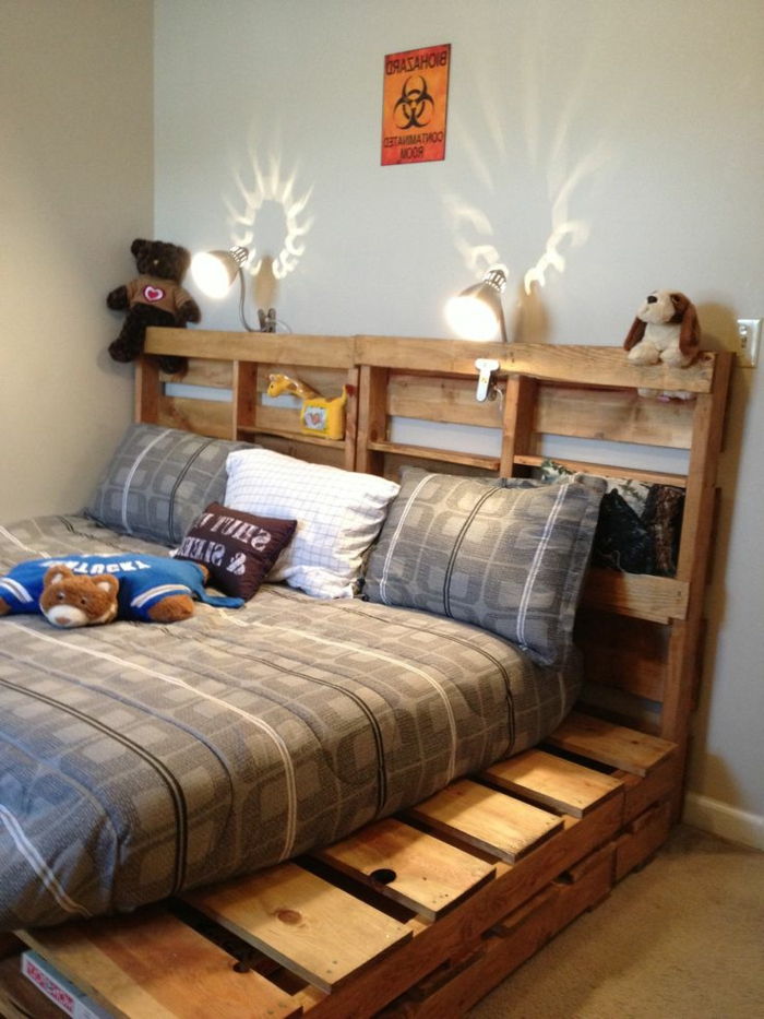 Barn säng-of-pallar-själv-making kreativ idé
