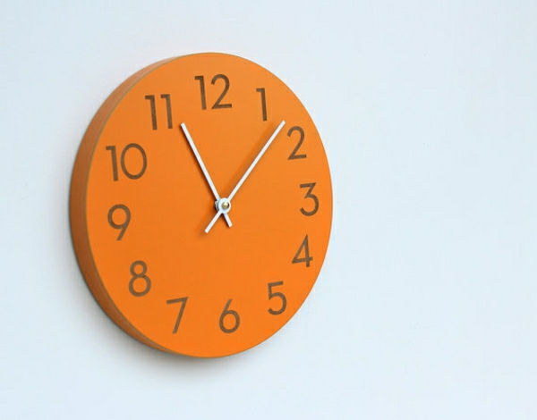 Creative väggdesign-med-cool-clock-in - Orange