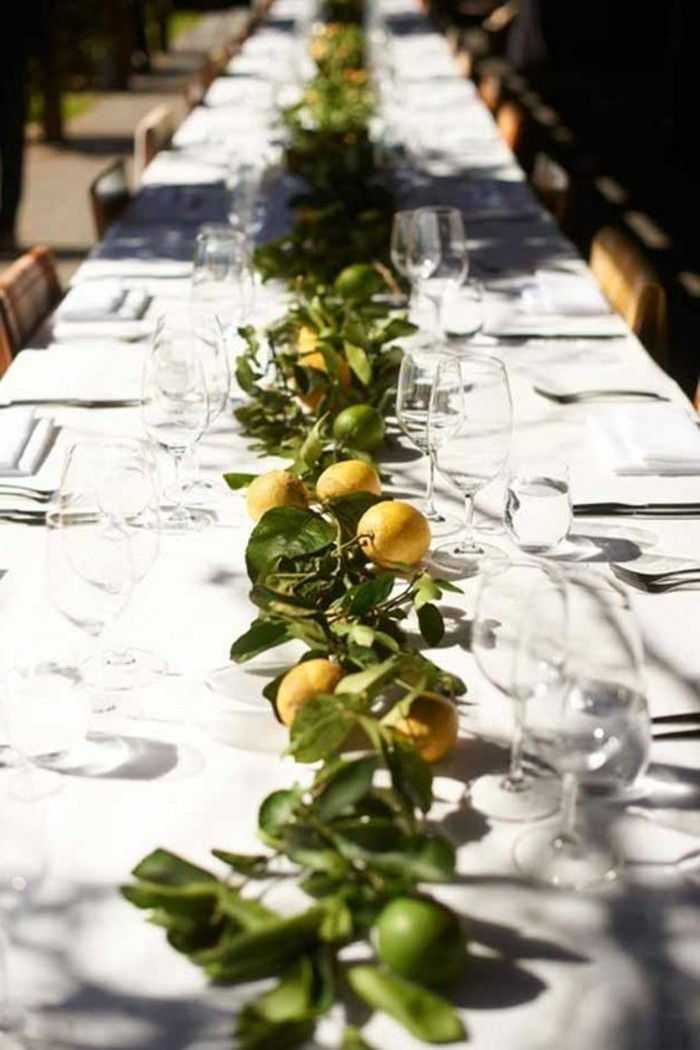 Mediterranean stolové dekorácie-s-mnohými-citróny