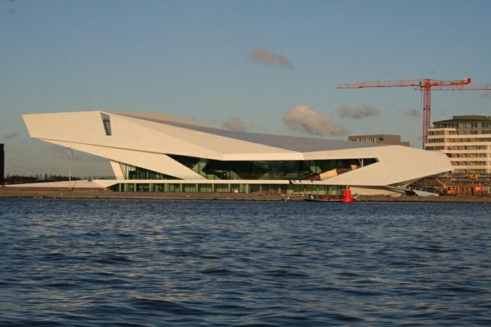 Modern mimari özellikleri-on-Sea