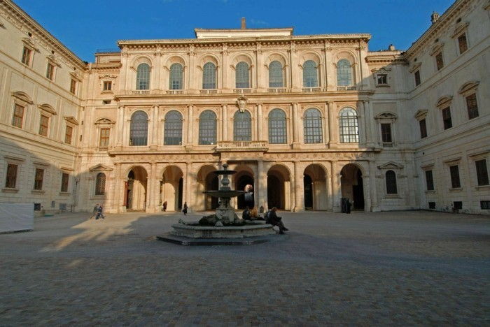 Caratteristiche Palazzo Barberini-Roma-Italia-bella-architettura-barocco