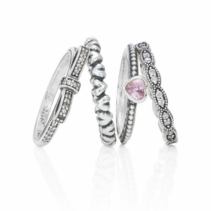 Pandora Obroči Silver Pink Stone Heart Shape eleganten slog