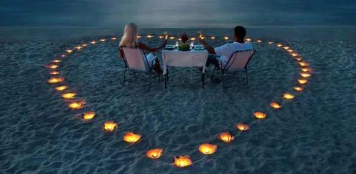 Picnic på stranden-med-hjerte ut lysene