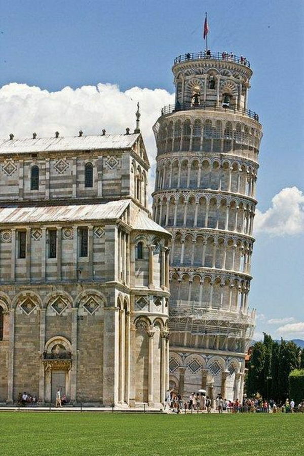 Pisa Cathedral Clock Tower galt
