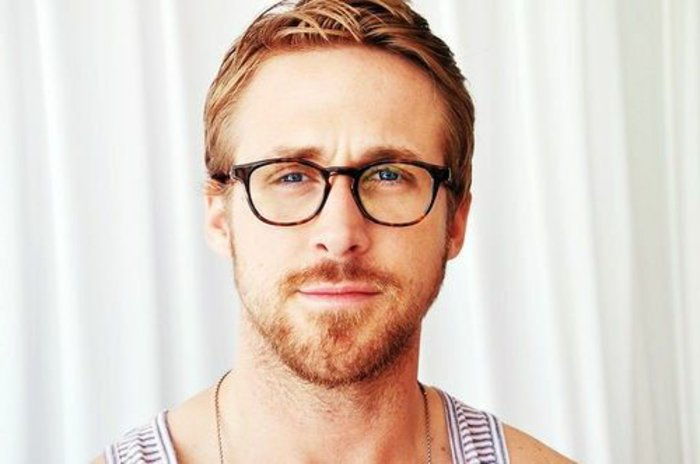 yenilikçi gözlüklerle Ryan Gosling