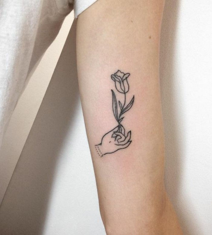 Gražus tatuiruotė idėjų-už-Moterys-geles-toli