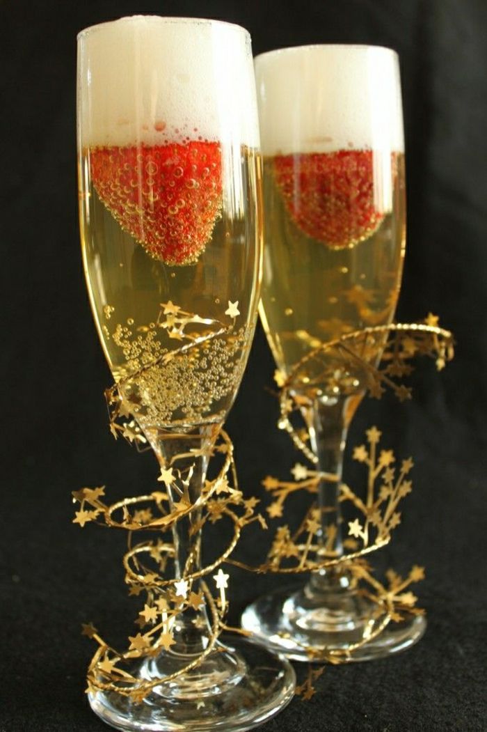 Šampanjec očala in šampanjec jagode Spiral zvezda dekoracijo