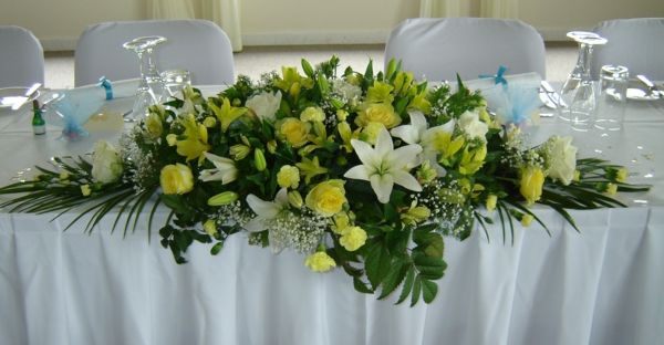organisera bröllop bord arrangements-