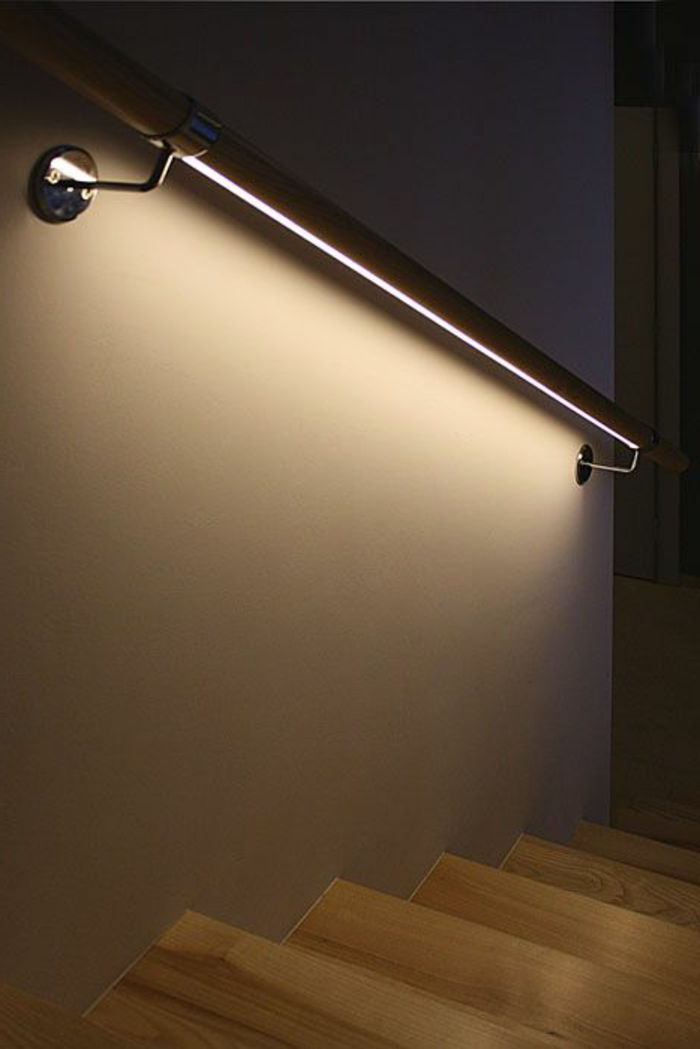 Originálne osvetlenie stien a schodov