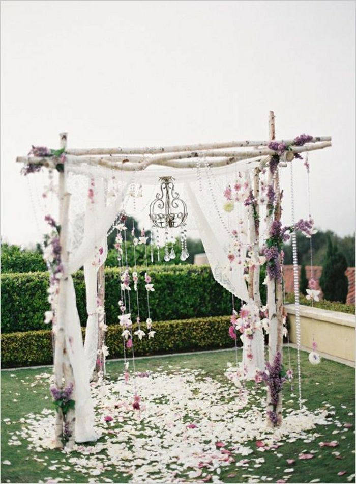 Vintage Wedding Altar Flower Decoration