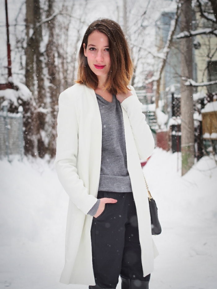 Płaszcz zimowy kobiety-biało-czarno-szaro-spodnie bluzki