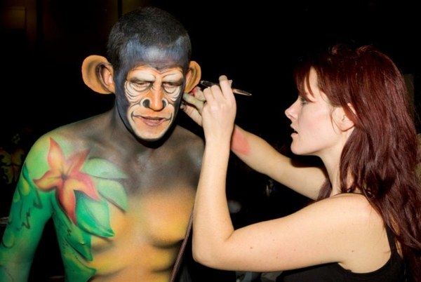 Małpa-makijażu profesjonalnym makijażu