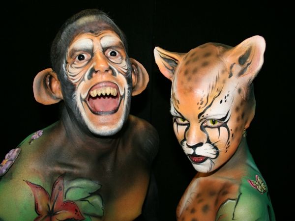 Małpa-make-up-dwóch osób