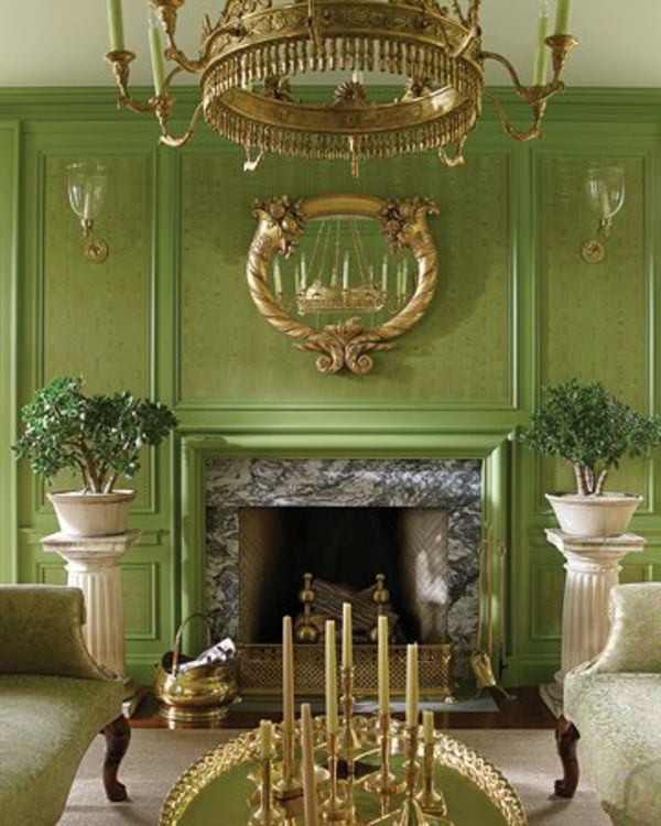 aristokrat-etki-oturma odası-duvar-renk-zeytin-yeşil-zarif avize