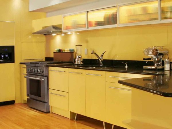 bedövning moderna-gul-kök-vägg färg