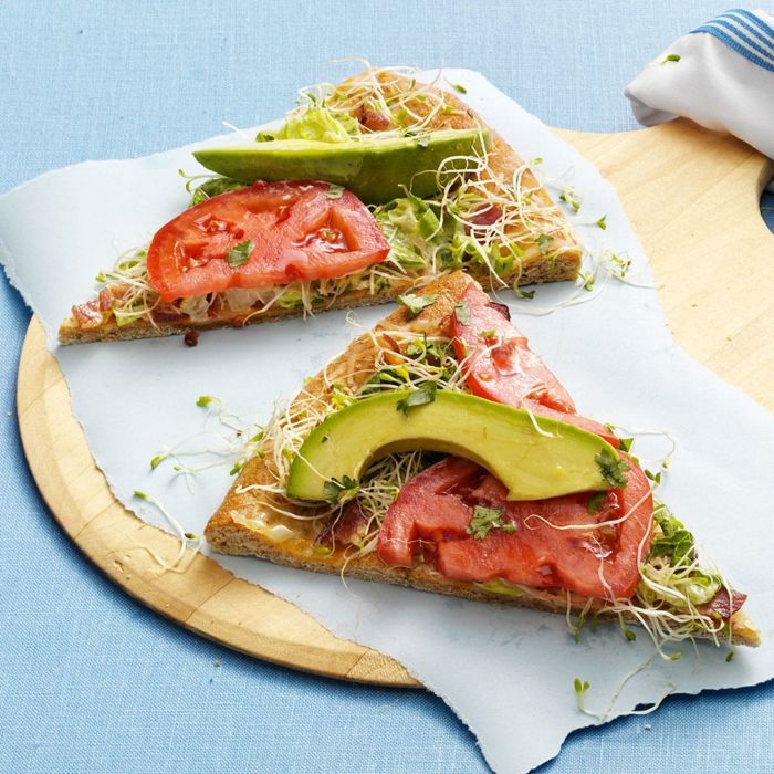 avokado tarifleri pizza karnabahar puf böreği avokado parçaları domates sebze fasulye vejetaryen lezzetli