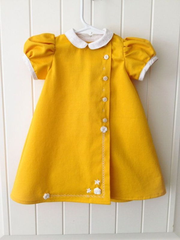detské oblečenie a žlto-dress-trendy-design-moderné šaty, letné šaty-žlto-šaty