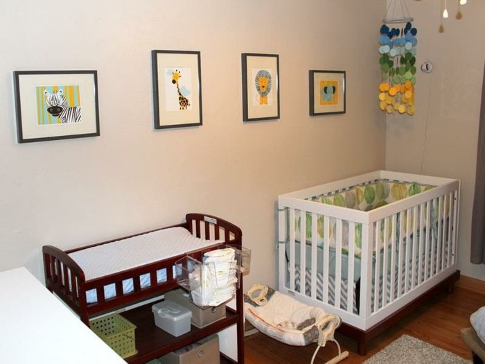 sala Babyroom-Wanddeko-young-baby-camas