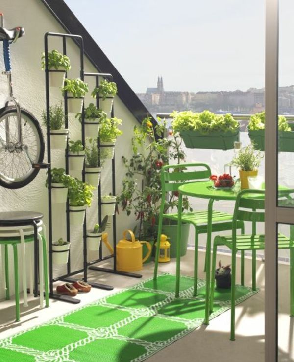 balkong-design-super-vakre-grønn-teppe Gulv for balkong