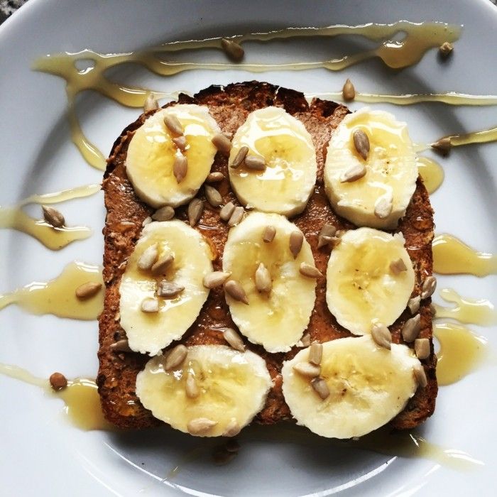 banan i masło migdałowe-tosty-Delicious-recepty do usunięcia-śniadania n% d0% b0hrhaft