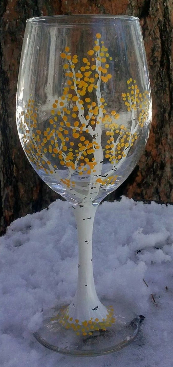 sticla pictate ca-mesteacan-vin în zăpadă