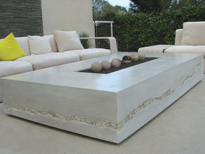beton-tabela-belo-in-cestnine