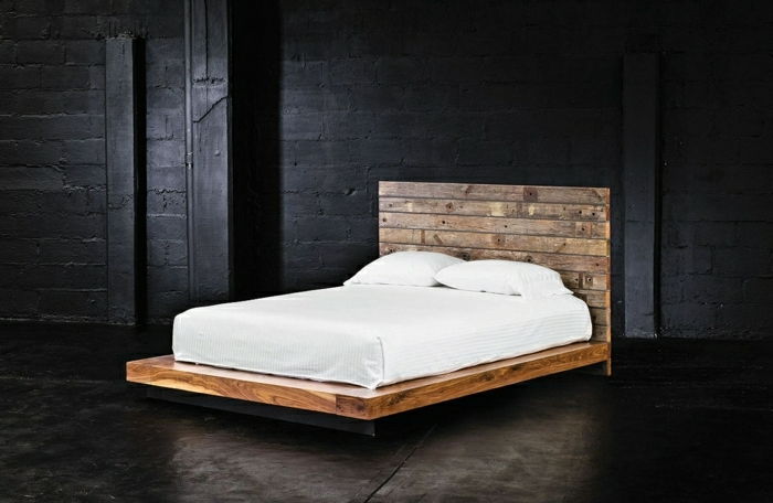 Europallar sängen själv-make-vita sängkläder
