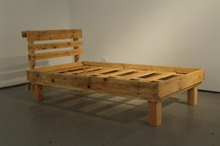 bed-own-build-on-this-as-kunnen-be-a-nice-bed uit te breiden-euro pallethout-