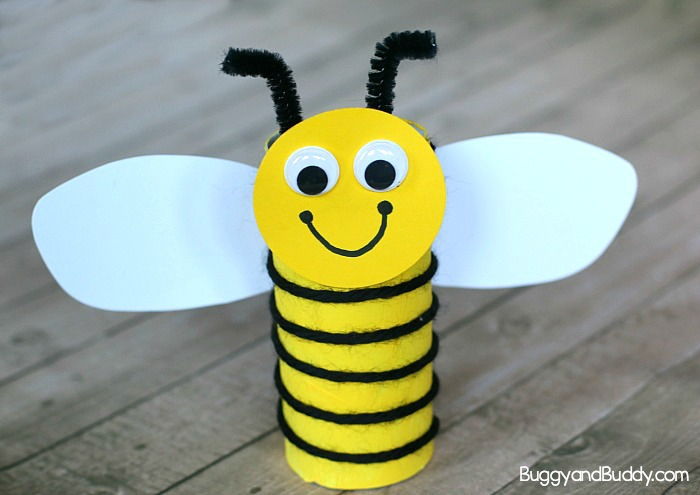 Remeselnícke práce s deťmi, tvorivé nápady pre domácich majstrov, vytváranie včela mimo role, závit a papier