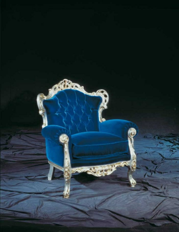 azul poltrona de veludo em estilo barroco bem-design armação de metal