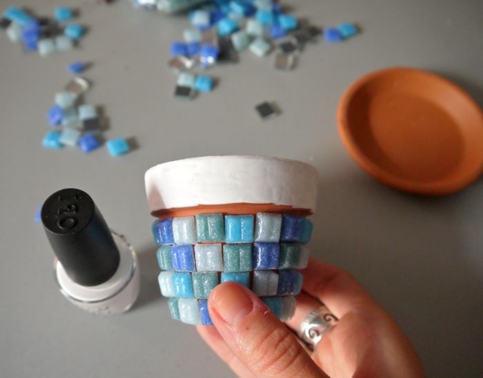 blomkrukor målade nagellack genom att använda för att pynta potten pool design potten