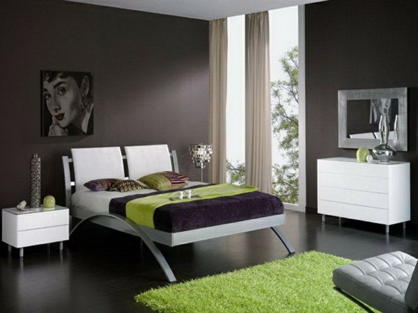 brown-möbler-brown-väggkonstruktion green