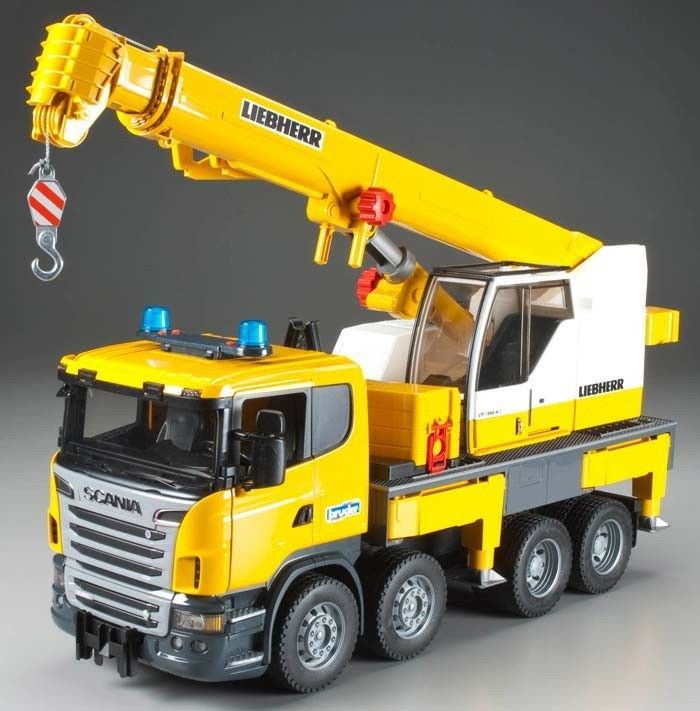 broer-voertuigen-crane-Liebherr-truck