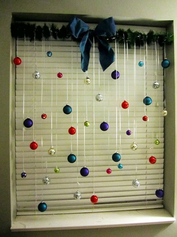 Boże Narodzenie-window-dekoracja-idee-dekoracja-a-mały-pokój dzienny-space-zmieniany