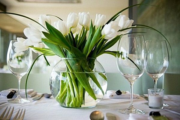 kult bord dekorasjon-i-grønn-hvitt