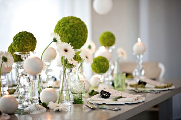 veľký stolové dekorácie-in-zeleno-bielej farby