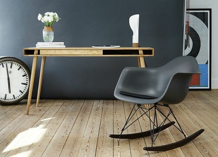 Danų-Moebel-minimalistinio-Moebel odinė Šūpuļkrēsls-medinės grindys-sienos su laikrodžiu-desk-Wood-blumenvas