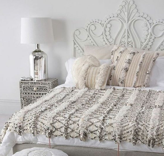 lampe orientalske dekorasjoner minimalistisk i sengen soverom sengeteppet av perler og skinnende tråd