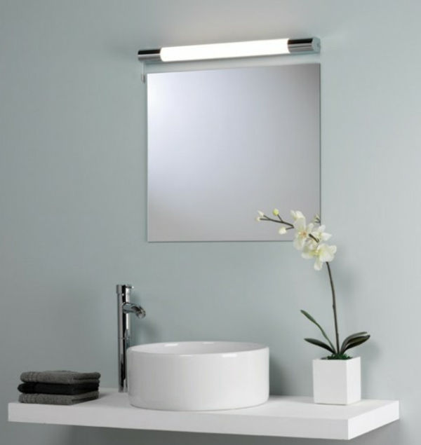 dekorativni model-design ogledalo-bela barva