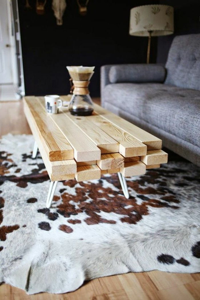 diy-Moebel-wohnideen-själv-göra-table-of-trä grå soffa