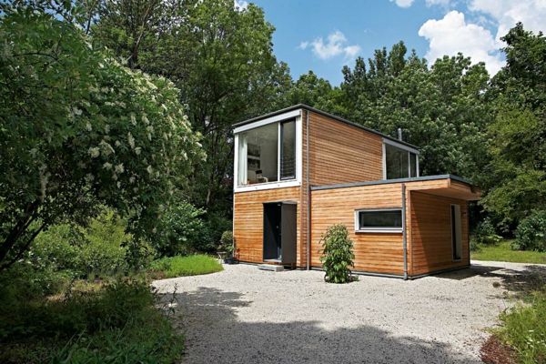 Doppelhäuser-bauen-moderna zasnova - zelena okolica