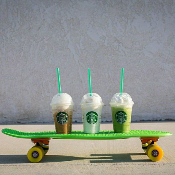 tre Starbucks cup forskjellige drinker Straws-Rollbrett