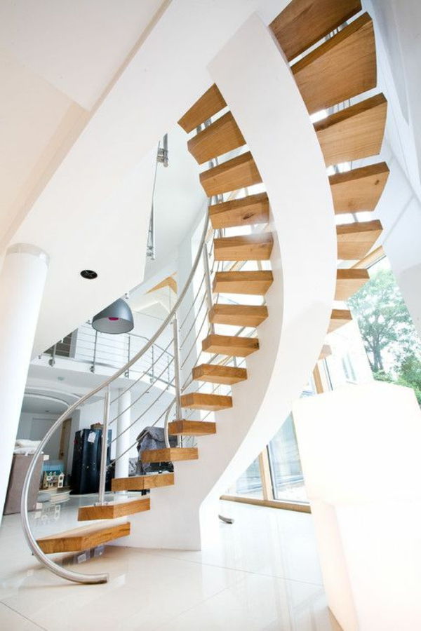 učinkovit spiralno stopnišče-z-zelo-lepo-design