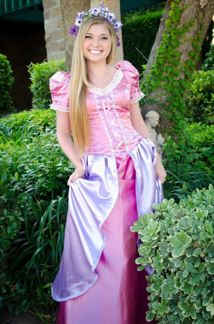 En prinsesse kostyme er en original kostyme for å lage deg selv