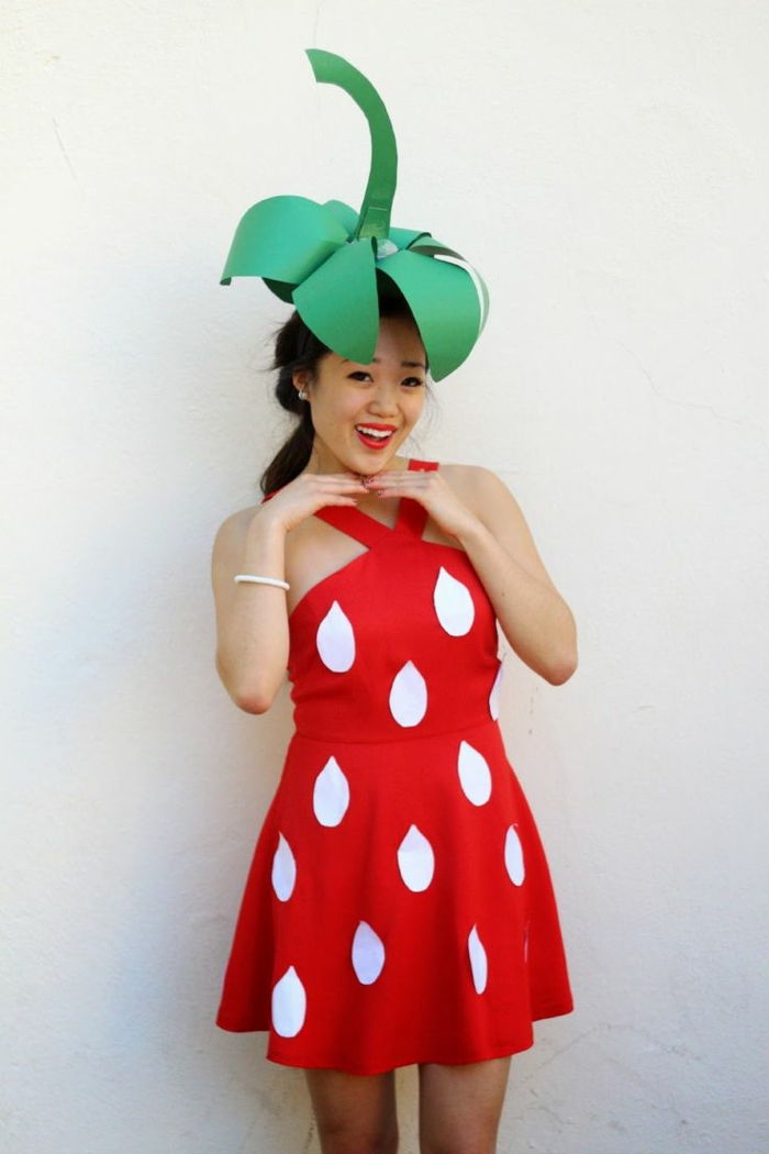 en jordbær kjole fra designer merkevare - karneval kostymer ideer til å lage din egen