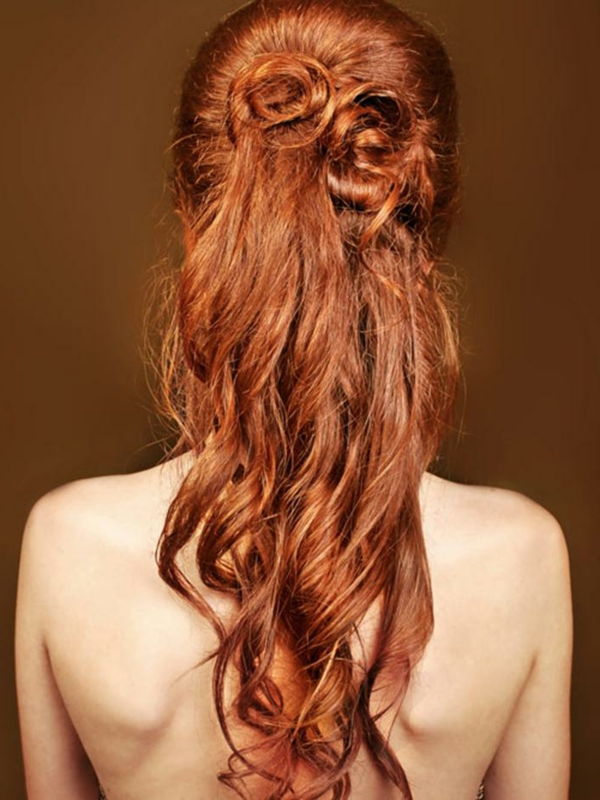 lätt frisyrer-för-long-hair-röd-hår